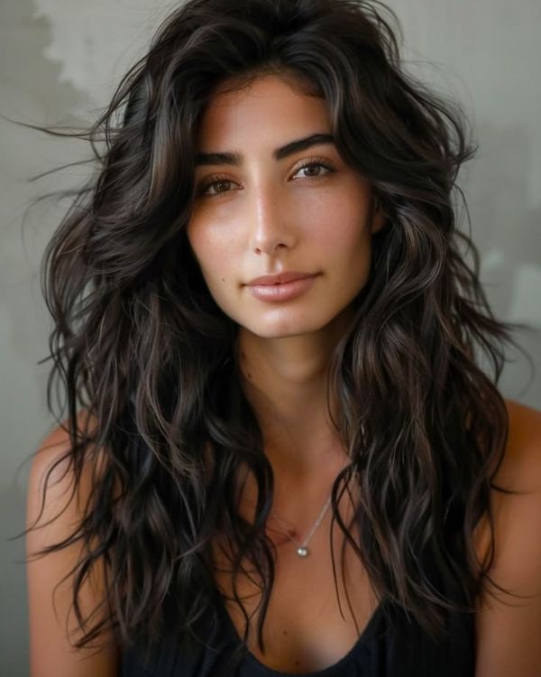 Textured, Wavy Shaggy Style