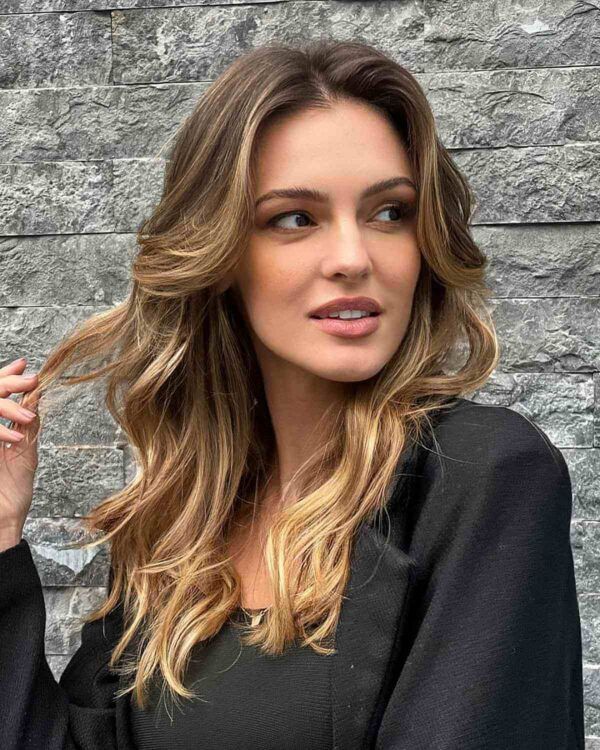 Curly middle part