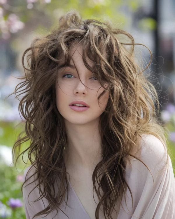 Messy, Layered Curly Hair