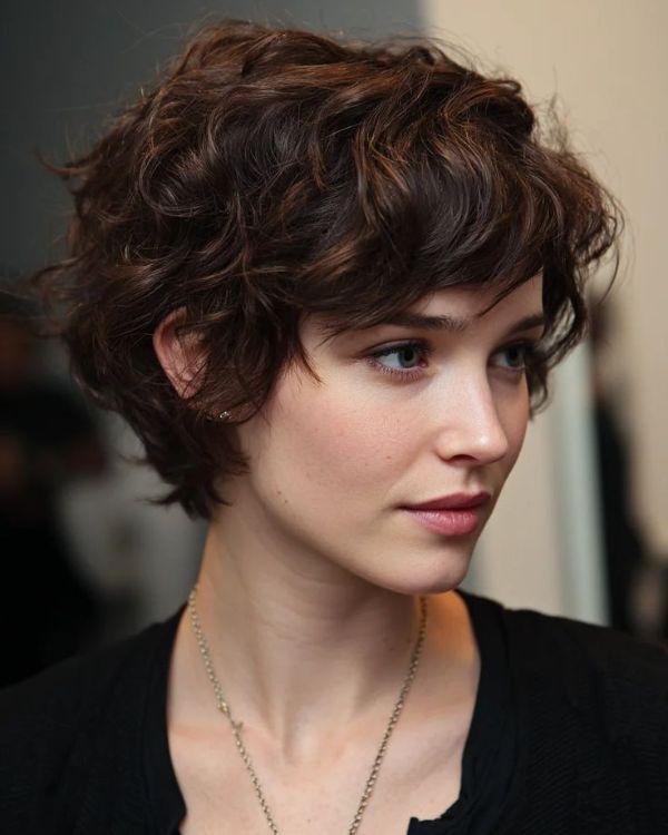 Tousled Short Curls