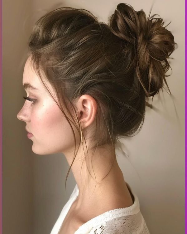 Messy Woman Bun